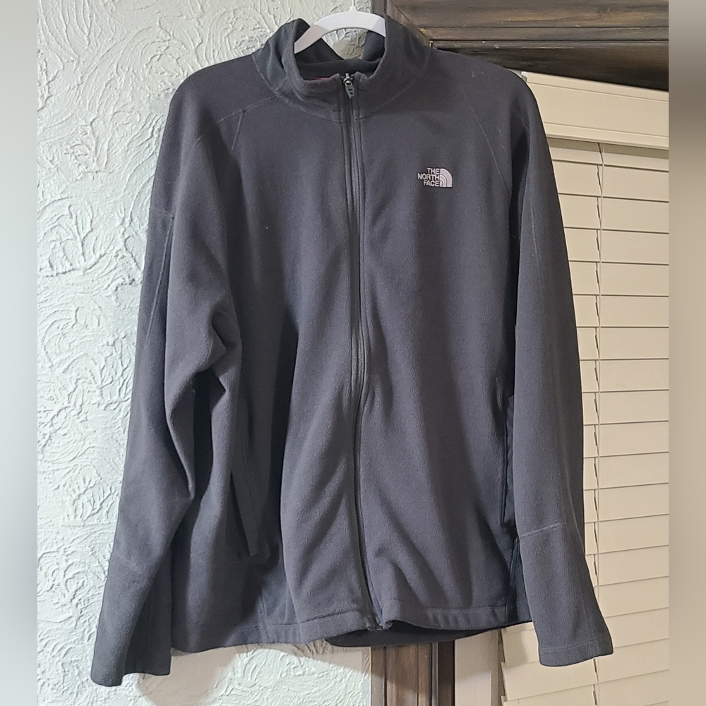 The North Face Men's Dark Gray Performance Flashdry Fleece Jacket